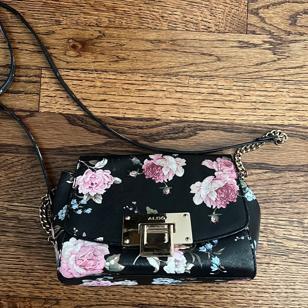 Also floral cross body bag